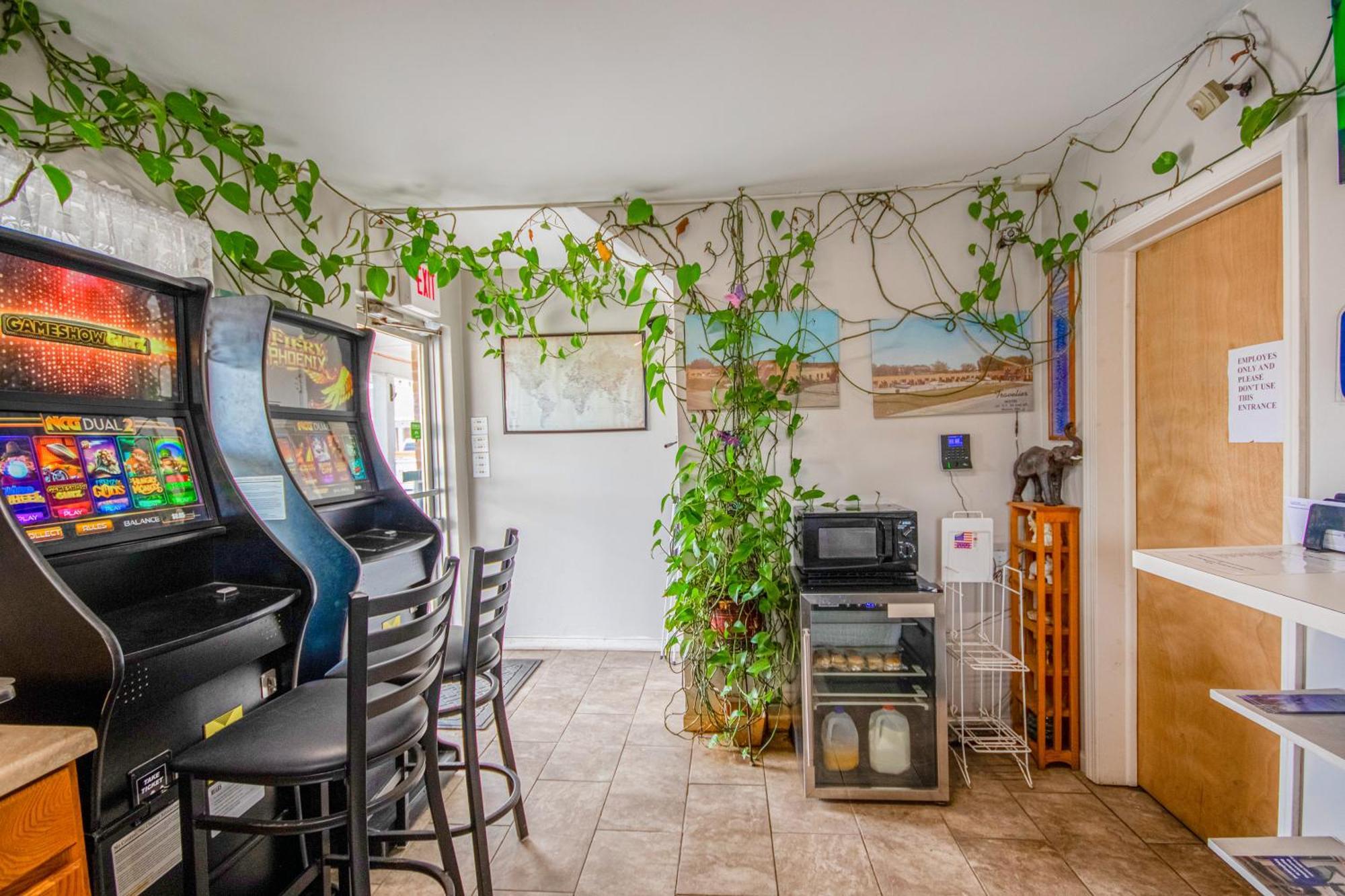 Oyo Travelier Motel Macon Buitenkant foto
