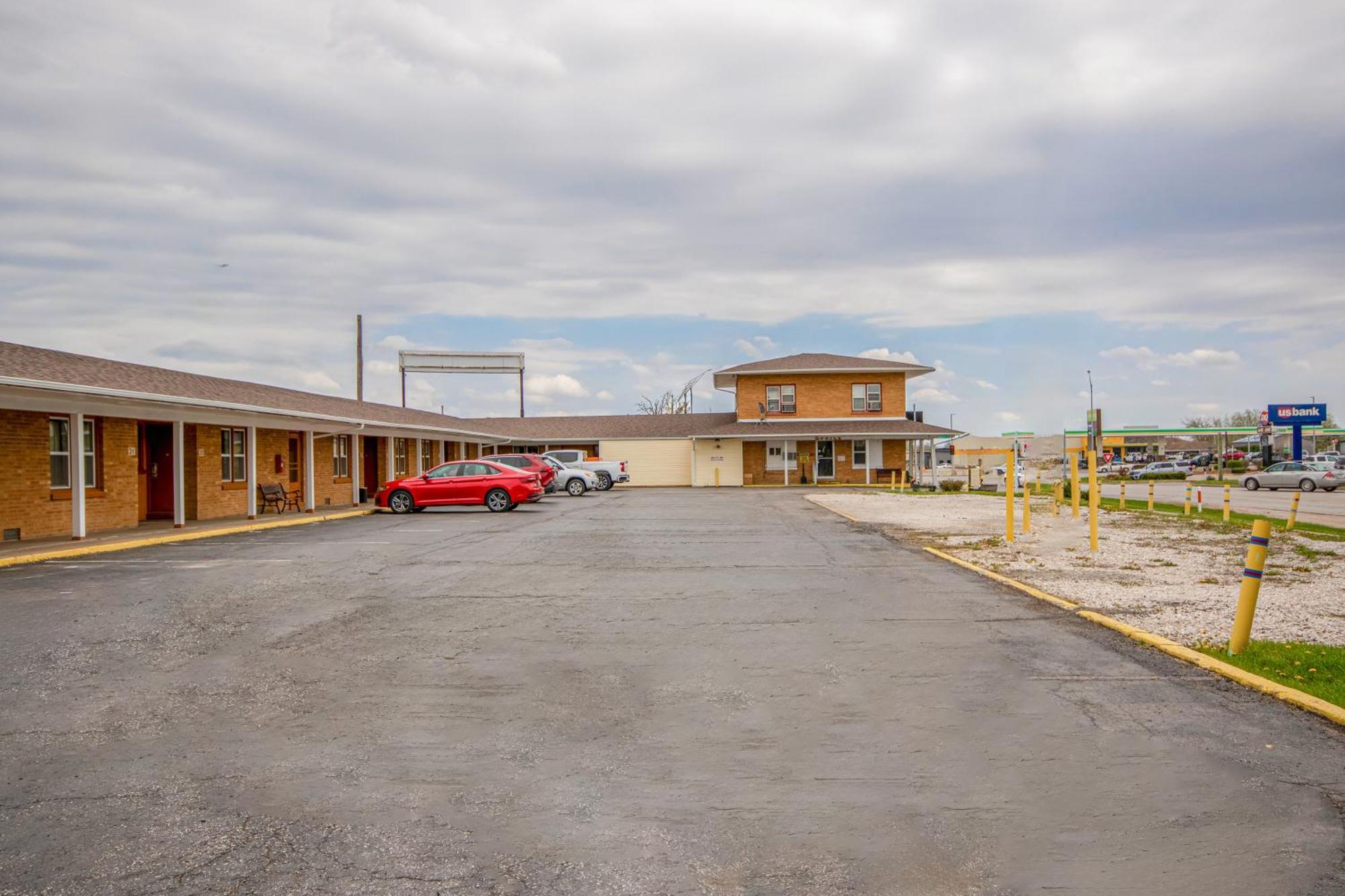 Oyo Travelier Motel Macon Buitenkant foto