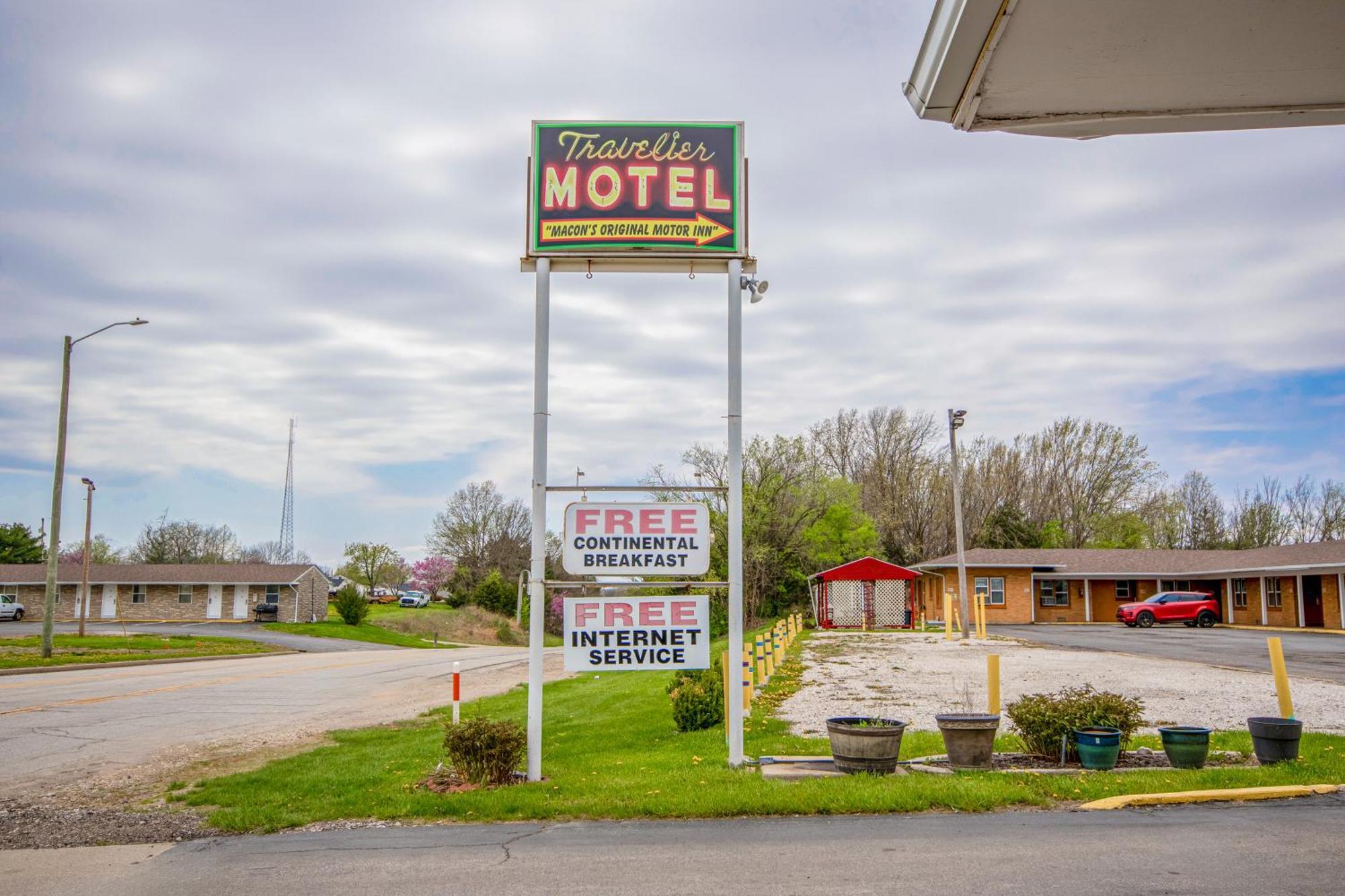 Oyo Travelier Motel Macon Buitenkant foto